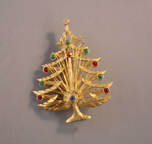 LJM Christmas tree brooch with wire work, red, clear, blue