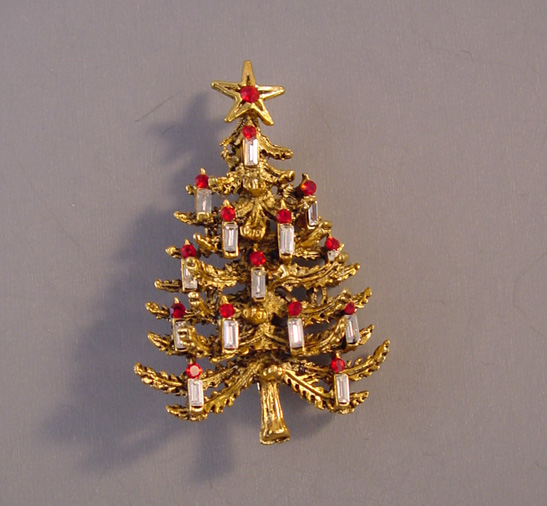 ART Christmas tree brooch with clear rhinestone candles