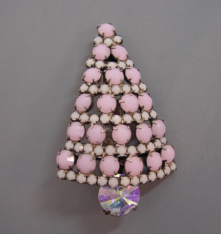 BAUER Christmas tree brooch opaque pink rhinestones