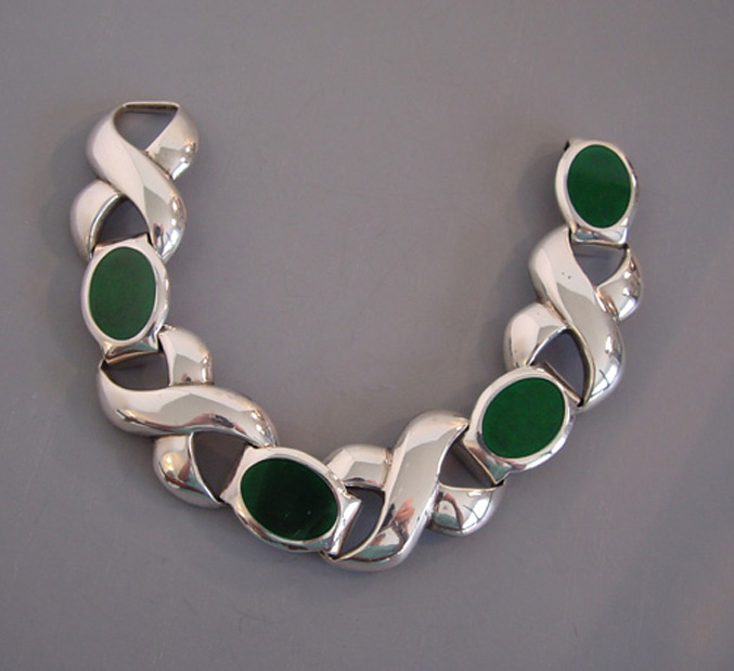 BONWIT TELLER sterling Italy bracelet with green enameled links