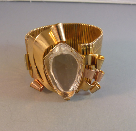CORO 1941 two tone gold metal bracelet