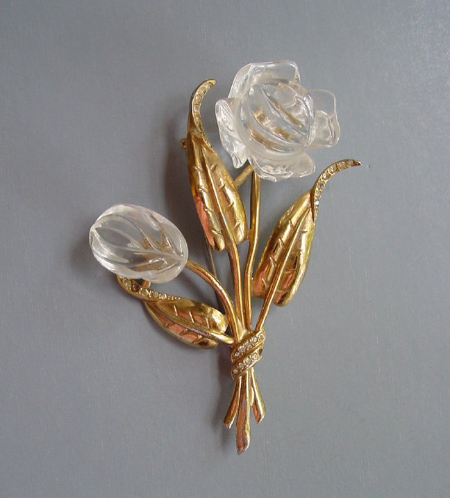 CORO jelly belly double flower brooch with Lucite flowers, 1940
