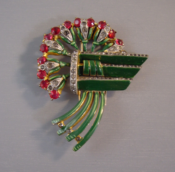 DEROSA green enamel fur clip with red rhinestones