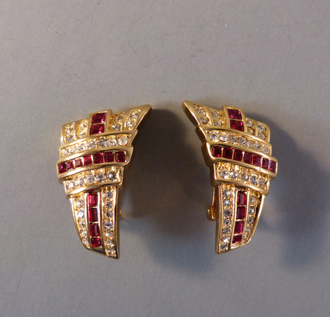 DIOR Christian Dior earrings with red & clear rhinestones