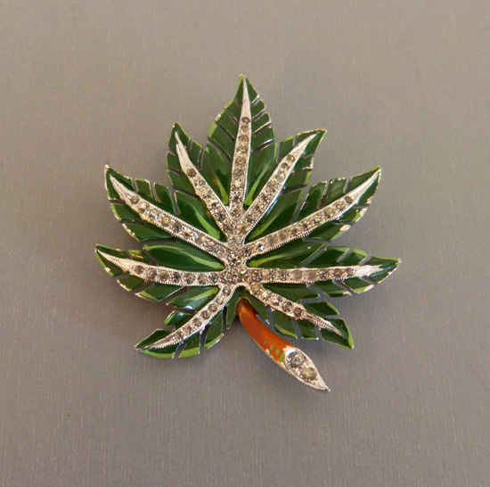 DUJAY unsigned green enameled leaf brooch with clear rhinestone