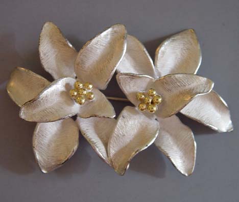 GABRIEL sterling & 18k flowers brooch
