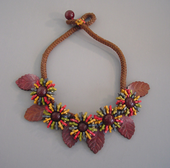 MIRIAM HASKELL wooden beads and carved leaves necklace