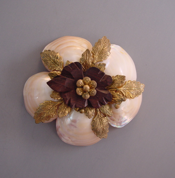 MIRIAM HASKELL Hess sea shells carved wood brooch