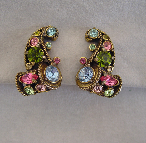 HOLLYCRAFT 1957 pastel rhinestone earrings