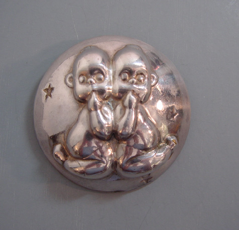 JOSEFF of Hollywood Gemini astrological zodiac brooch in domed silver tone