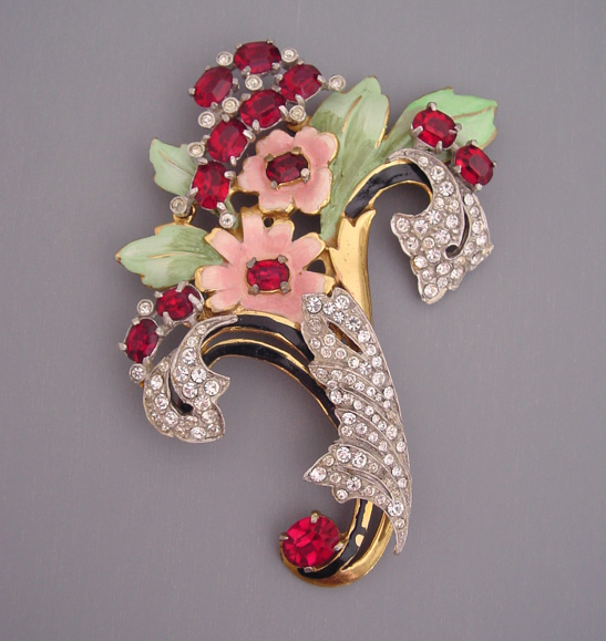 ENAMELED flower brooch with pink flowers, green leaves and red