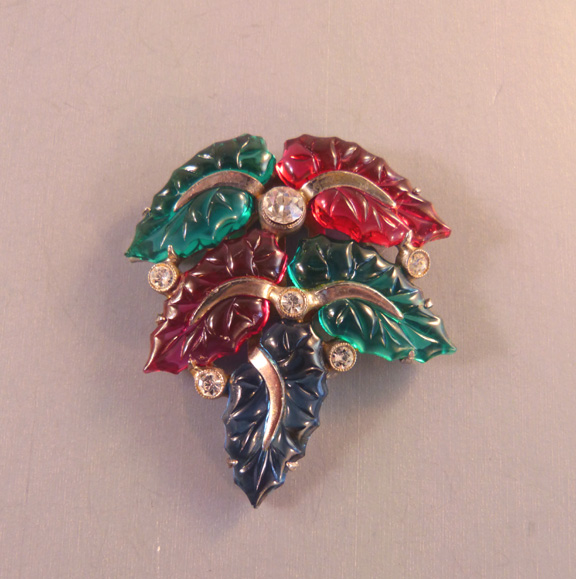 CLIP red, blue & green glass leaves fruit salad style