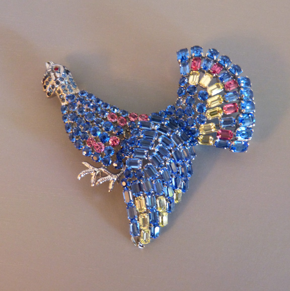 GERMAN GES GESCH blue rhinestone rooster brooch