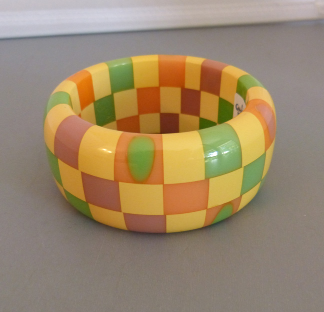 SHULTZ bakelite 3-row bangle aqua, green, pink, lavender