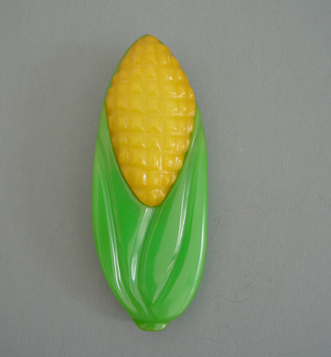 SHULTZ bakelite ear of corn brooch