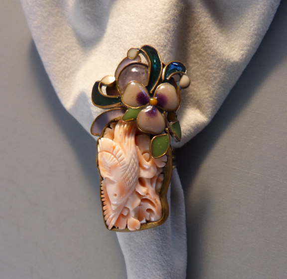 VEGA MADDUX ring with a violet flower & coral carved bird