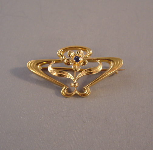 EDWARDIAN Art Nouveau 14 karat yellow gold whiplash pin
