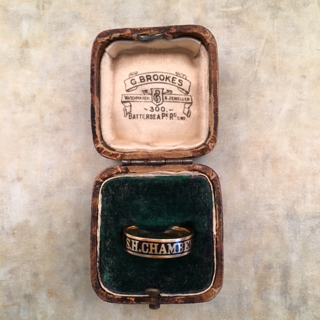 VICTORIAN  antique 18 karat 1866 memorial mourning ring, Chamberlaine