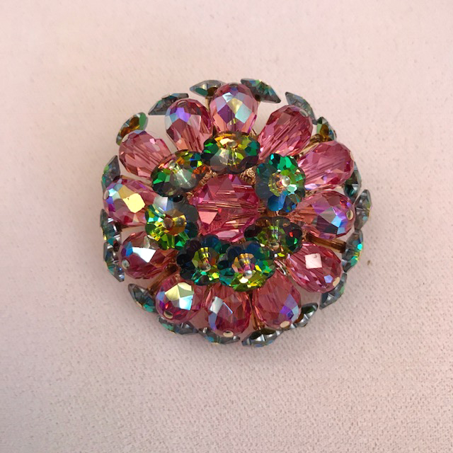 VENDOME brooch with pink and green aurora margarita