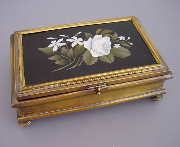 VICTORIAN antique box of pietra dura flowers in a bouquet