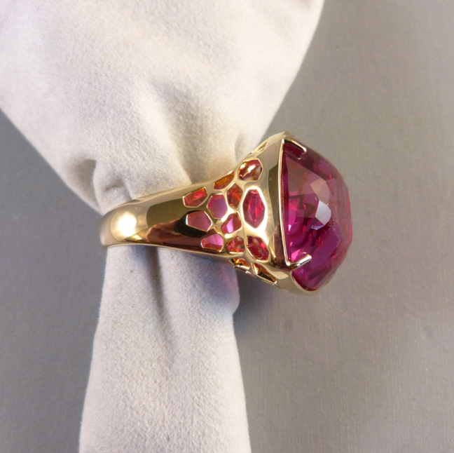 SWAROVSKI rich rose colored crystal ring, size 7