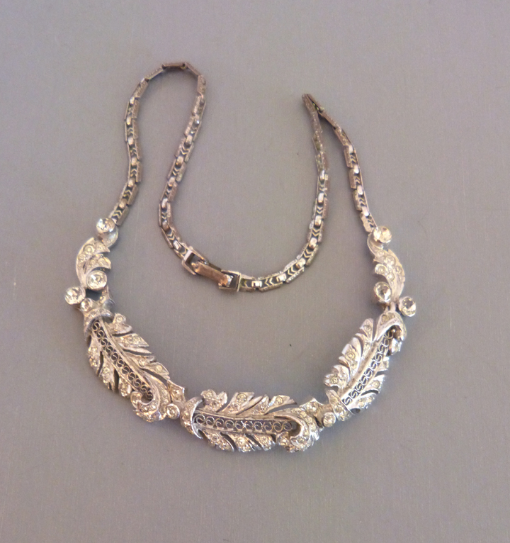 DEROSA fern or feather necklace with clear rhinestones, circa 1940
