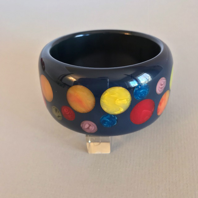 DOMBEK bakelite dark blue chunky bangle colorful marbled dots