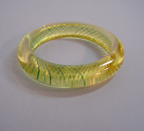SHULTZ bakelite yellow transparent bangle with green reverse carve