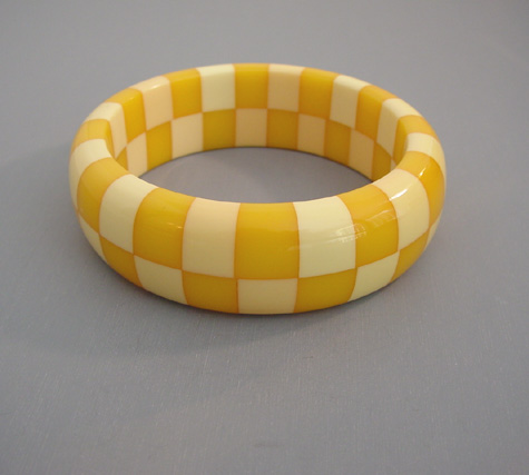 SHULTZ bakelite two row cream and yellow bangle
