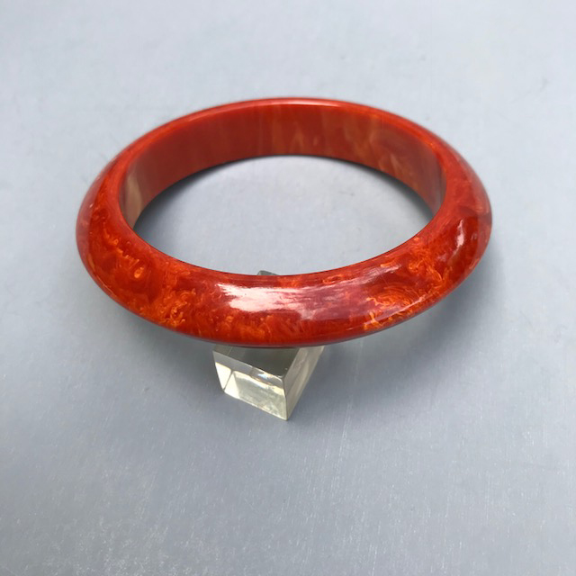BAKELITE paprika saucer bangle with beautiful marbling