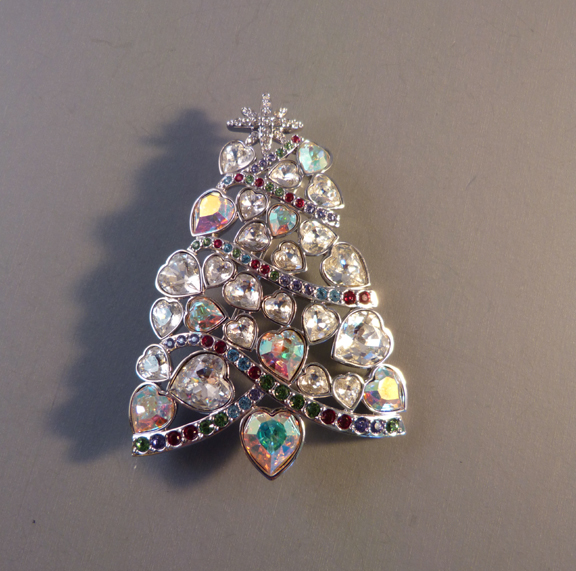 SWAROVSKI 2007 Rockefeller Christmas tree brooch, heart shaped aurora borealis