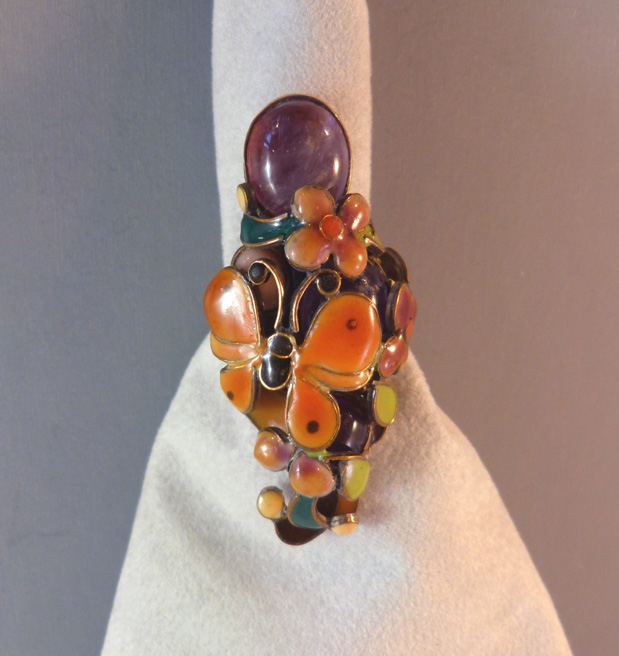 VEGA MADDUX ring with lovely butterfly, flowers and leaves and a purple smooth stone surrounded by lovely enamel work