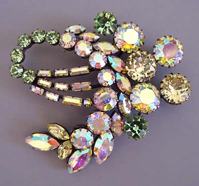 CELERY green colored rhinestones brooch with pale yellow and aurora borealis rhinestone accents