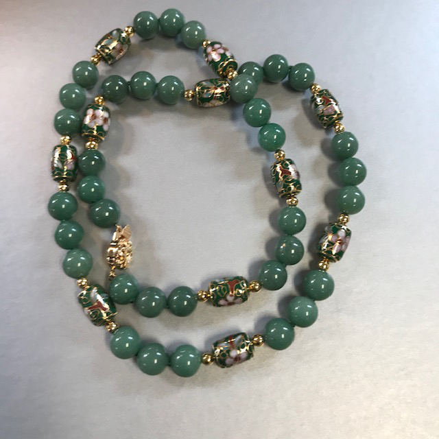 JADE colored glass beads necklace with eleven Asian influenced enameled beads