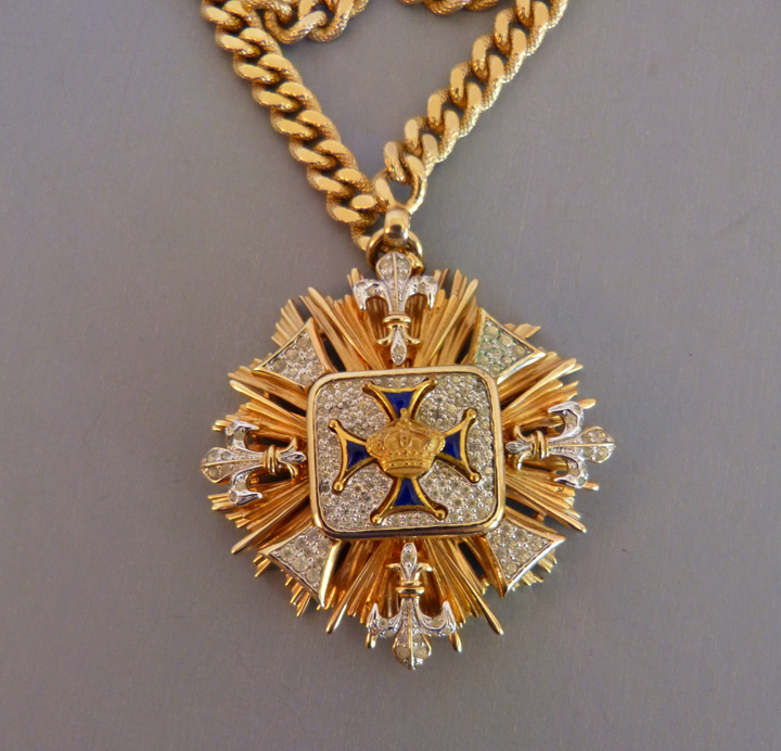 NETTIE ROSENSTEIN regal cross pendant with blue enamel and clear rhinestones