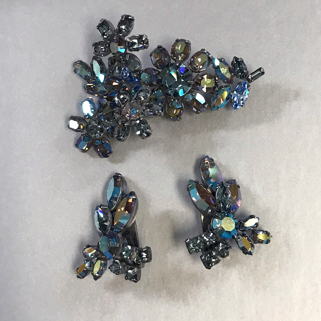 REGENCY brooch and earrings with blue, baby blue, tan aurora borealis rhinestones