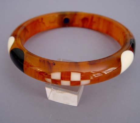 SHULTZ bakelite bangle, transparent marbled caramel with black and cream dots and checks