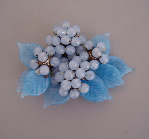 MIRIAM HASKELL by Frank Hess blue glass beads and leaves clip