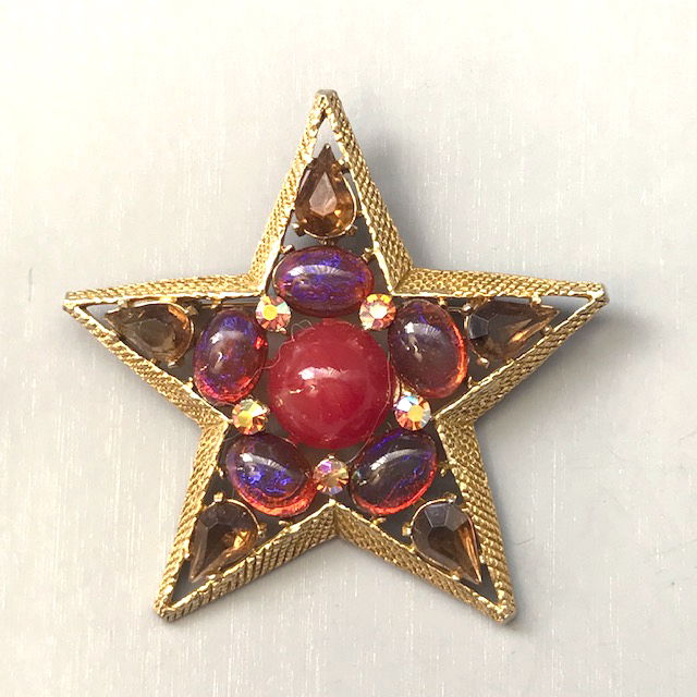 CAPRI star brooch with dragon’s breath cabochons, caramel teardrop shaped rhinestones and rose colored aurora borealis