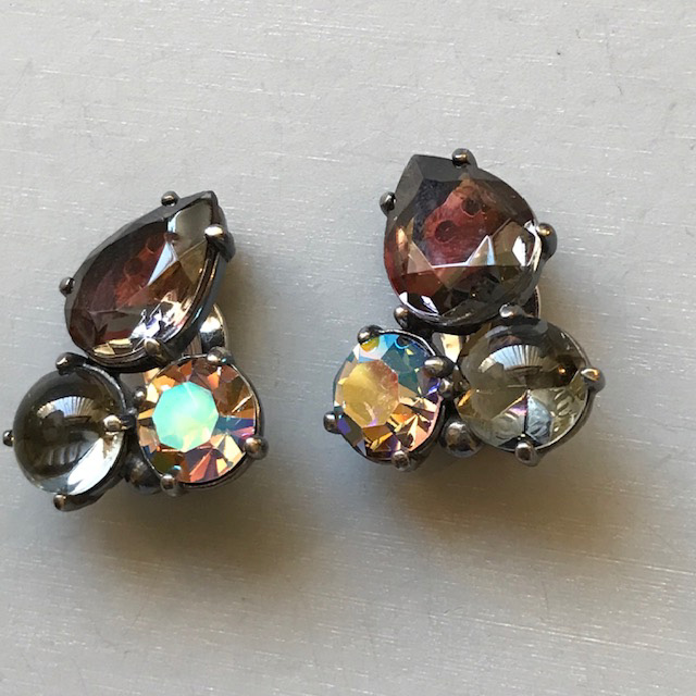 SCHIAPARELLI earrings with lovely gray glass cabochons, brown teardrop rhinestones shot through with rose color and aurora borealis