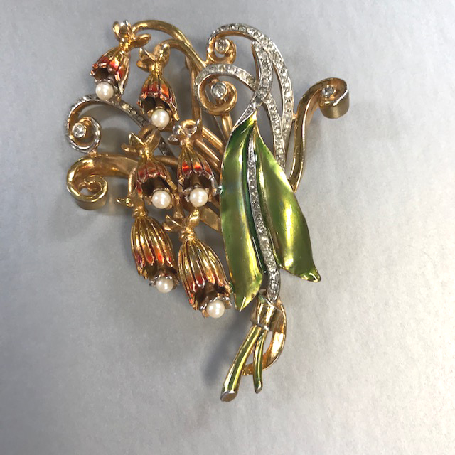 DEROSA style flower brooch with translucent green, rose and orange enamel