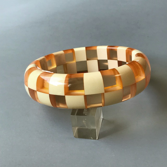 SHULTZ bakelite two row bangle check in cream and transparent peach colors