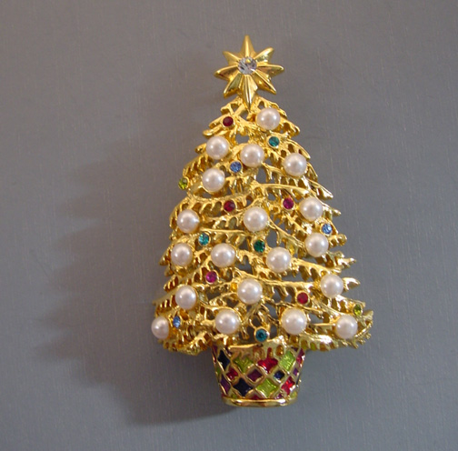 RADKO Christopher Radko lovely Christmas tree brooch with imitation pearls and rhinestones, boxed