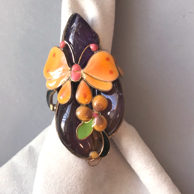 VEGA MADDUX natural amethyst and enameled golden butterfly ring