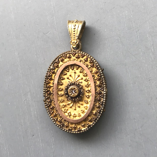 VICTORIAN revival yellow gold filled locket with detailed applied décor