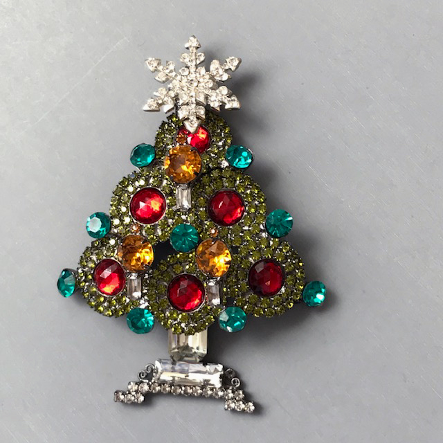 LARRY VRBA Christmas tree brooch with rich red ornaments, peacock teal blue rhinestone “lights” and lighter green rhinestone boughs