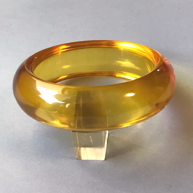 BAKELITE bangle in pure yellow apple juice smooth domed crystal clear with no flaws