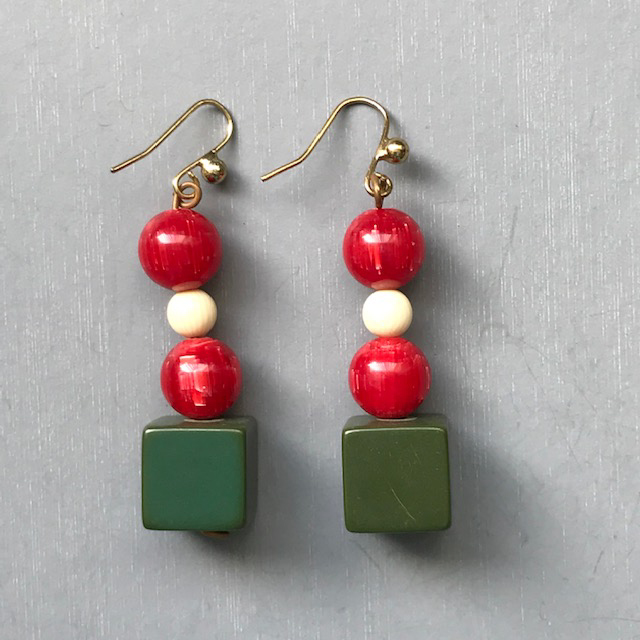 SHULTZ bakelite earrings, dangling green cubes red and cream color beads