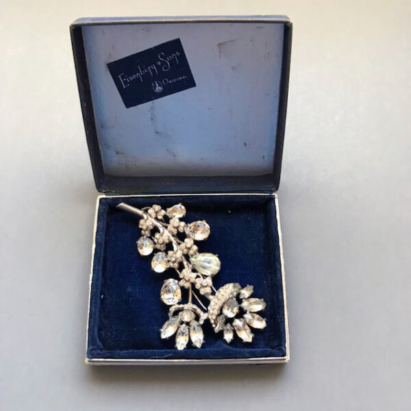 EISENBERG ORIGINAL large flower bouquet fur clip with nice clear rhinestones in a silver plated setting, box included