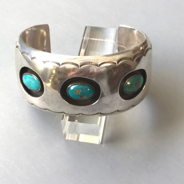 NATIVE AMERICAN sterling silver and turquoise bracelet with three inset shadowbox set turquoise stones